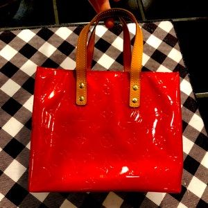 LOUIS VUITTON HANDBAG